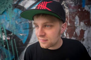 Buku