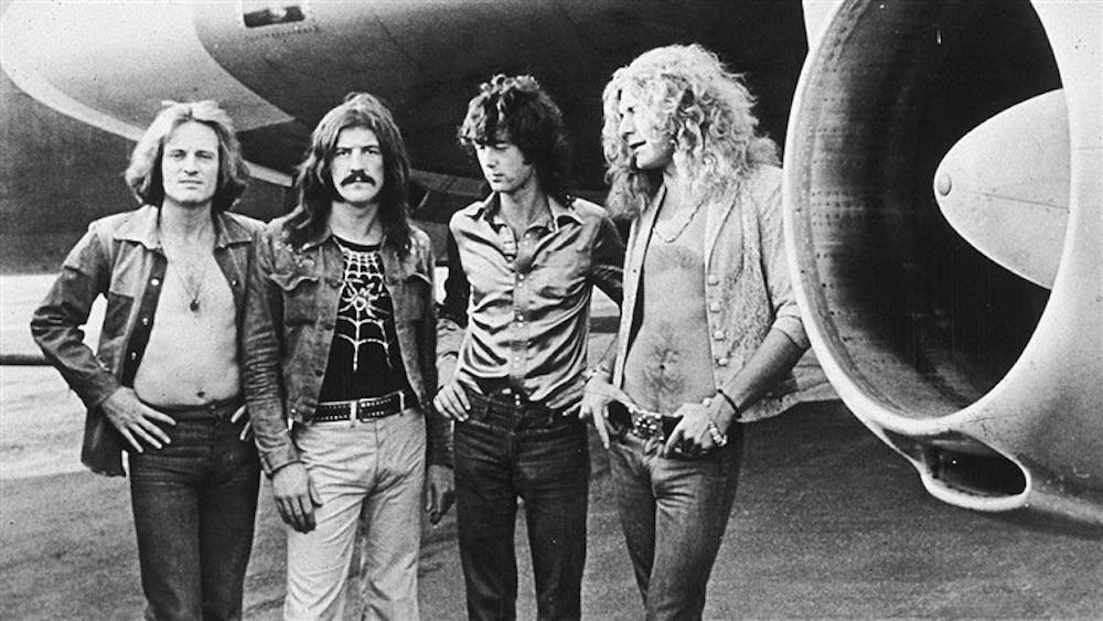 Descent Alternativ spiralformet Best Led Zeppelin Songs of All Time – Top 10 Tracks | Discotech