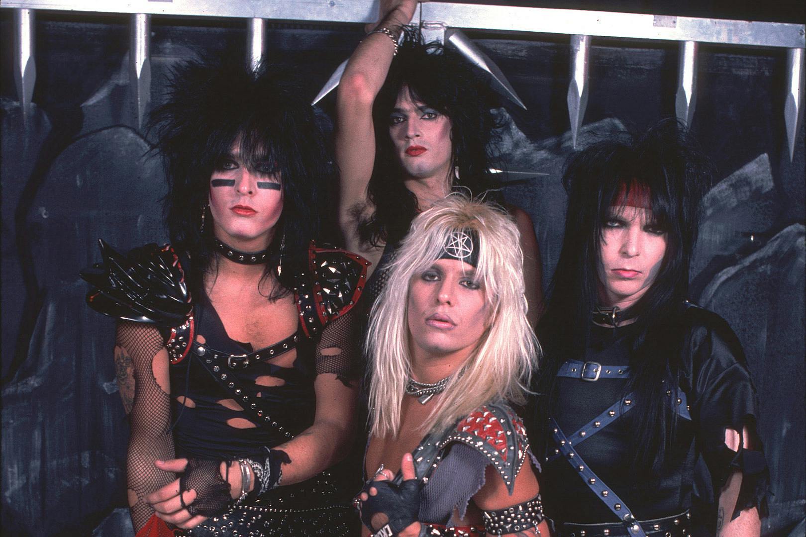 Mötley Crüe – Acrisure Arena