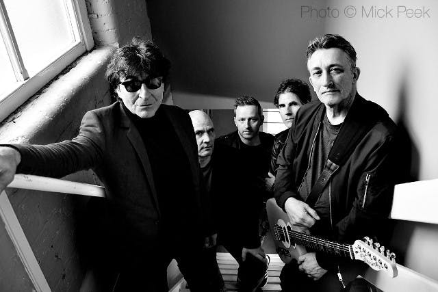 The Chameleons with Special Guests The Sewerheads and Valleyview