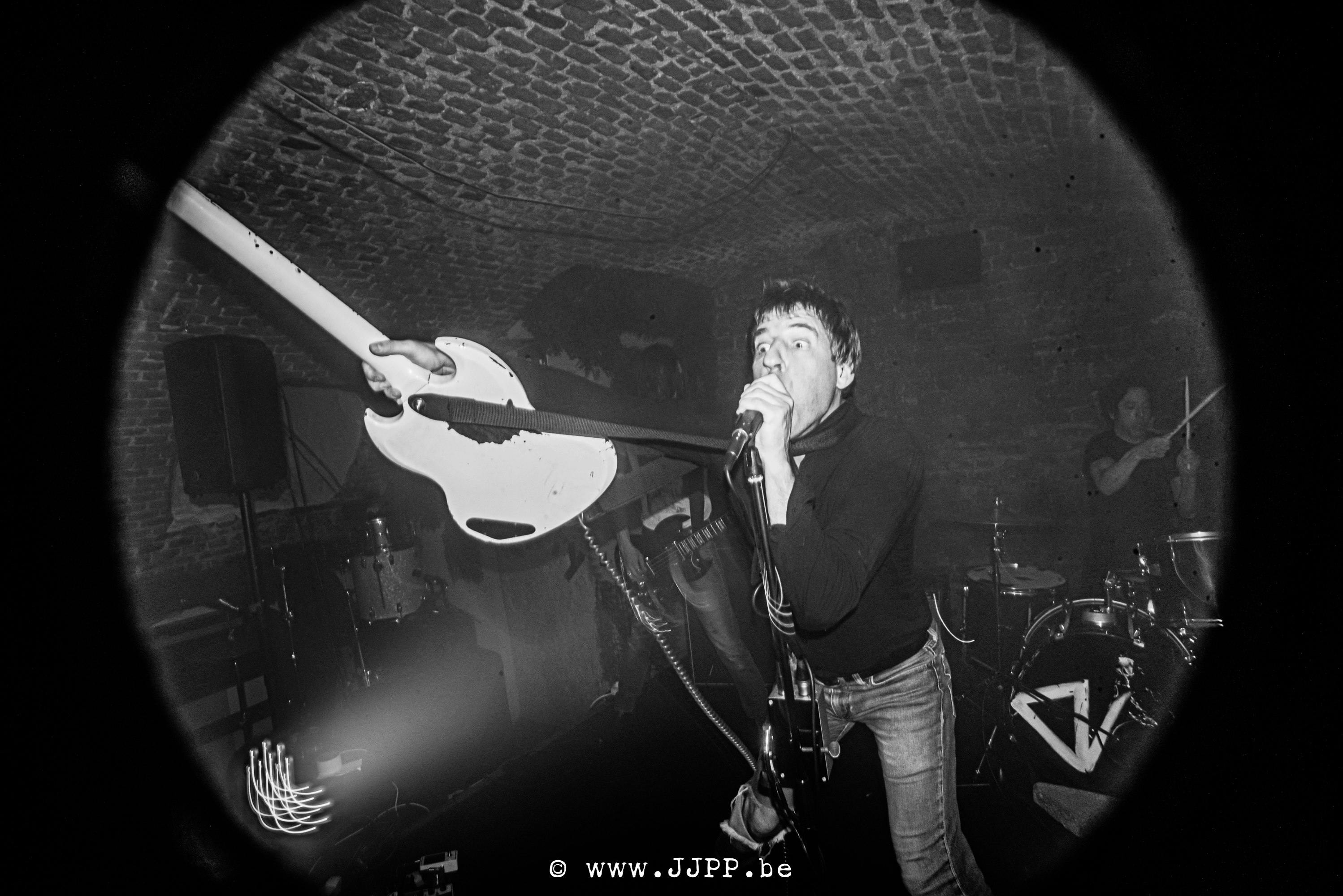 Dion Lunadon, Night Finger