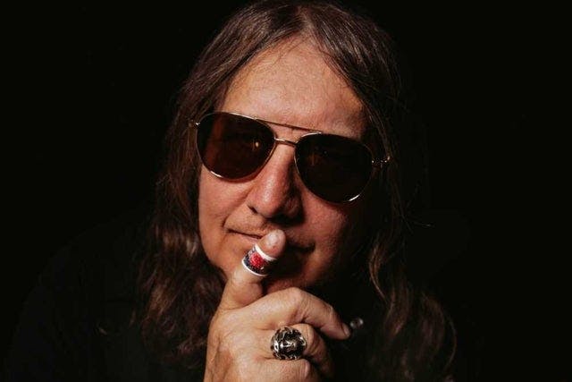 Kevn Kinney - The Upstairs at Avondale