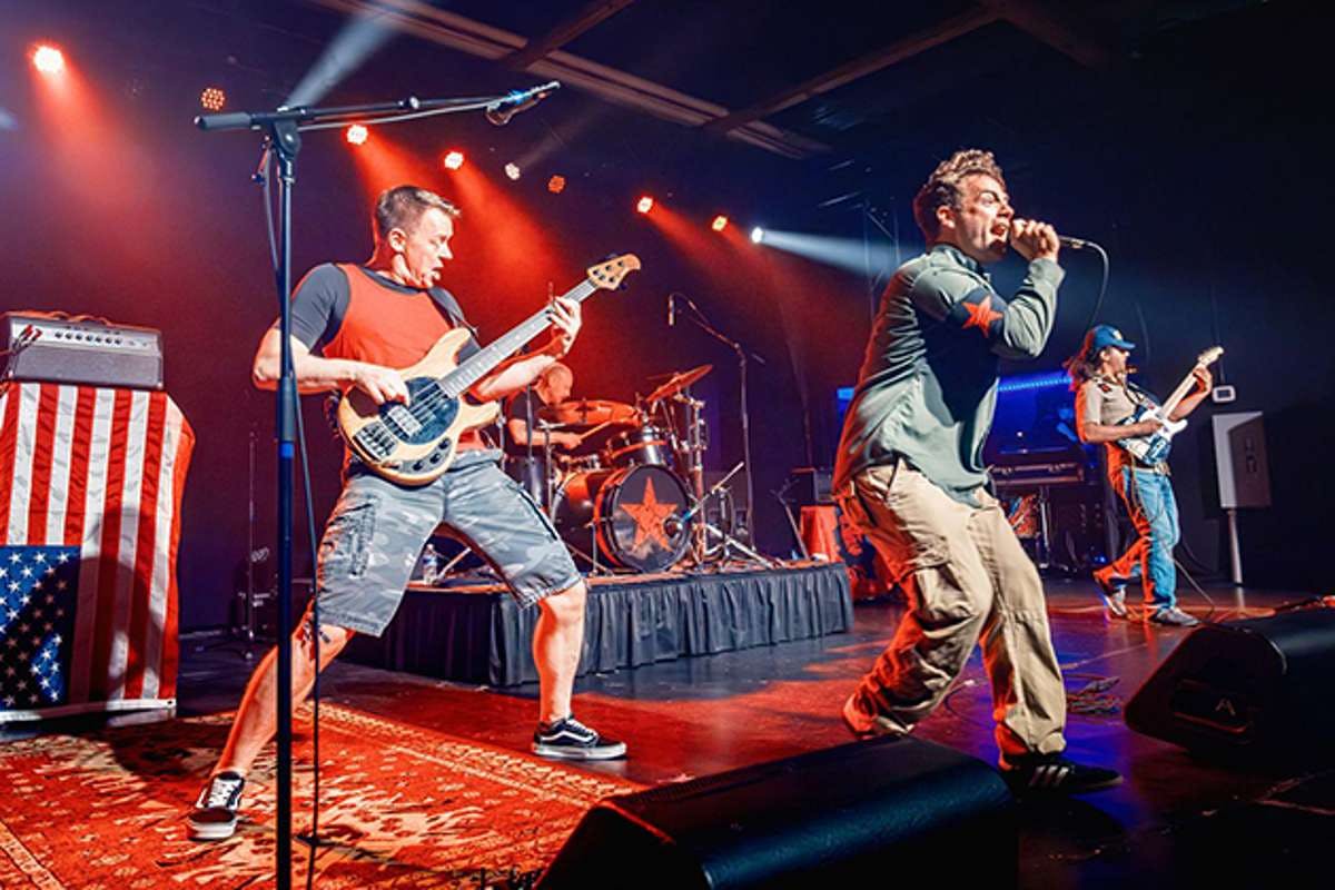 EnRage Against The Machine