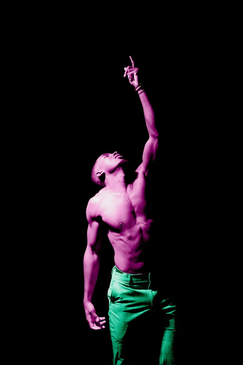 LeeL: Love is War Tour