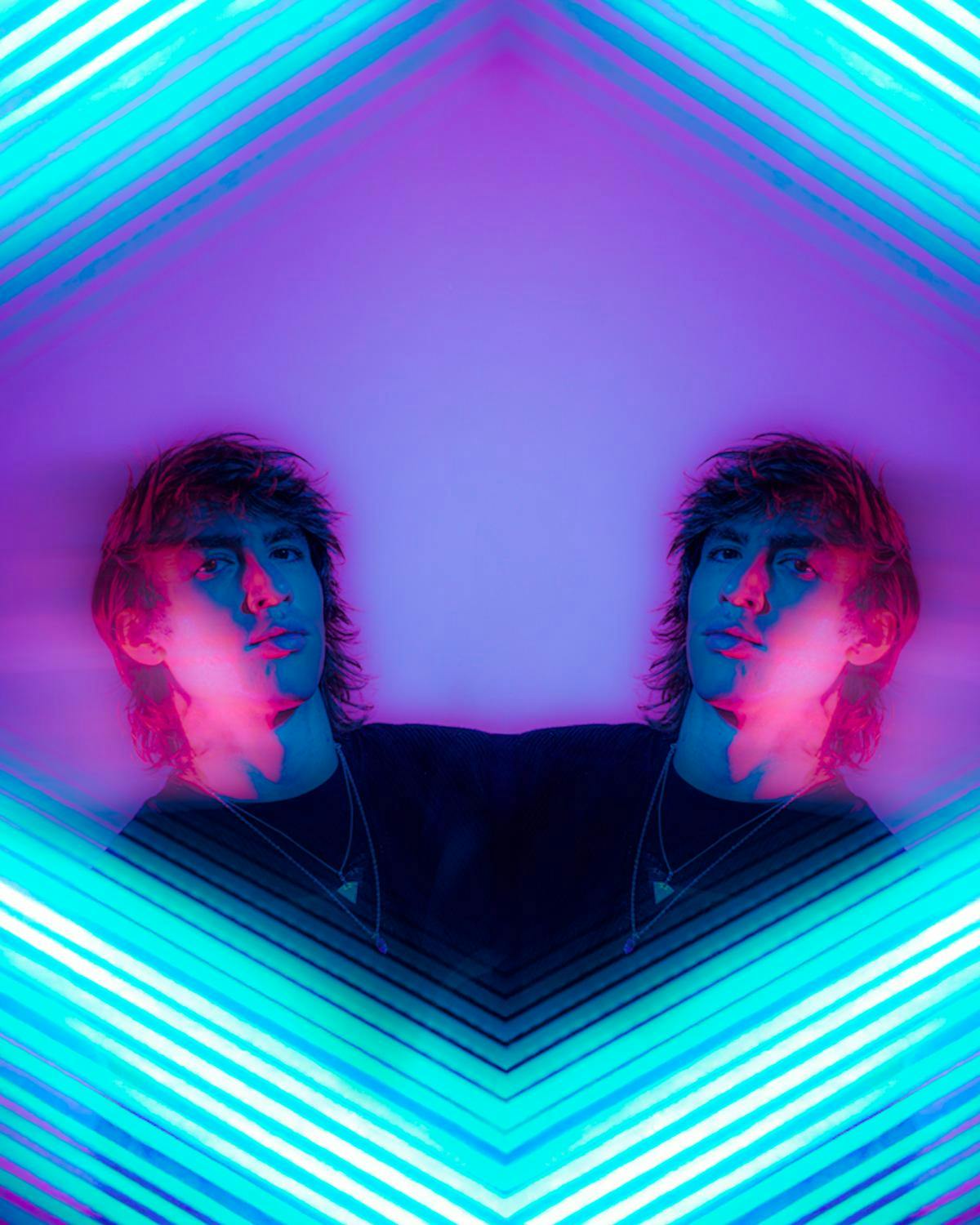 Inzo - Mirrorverse Tour