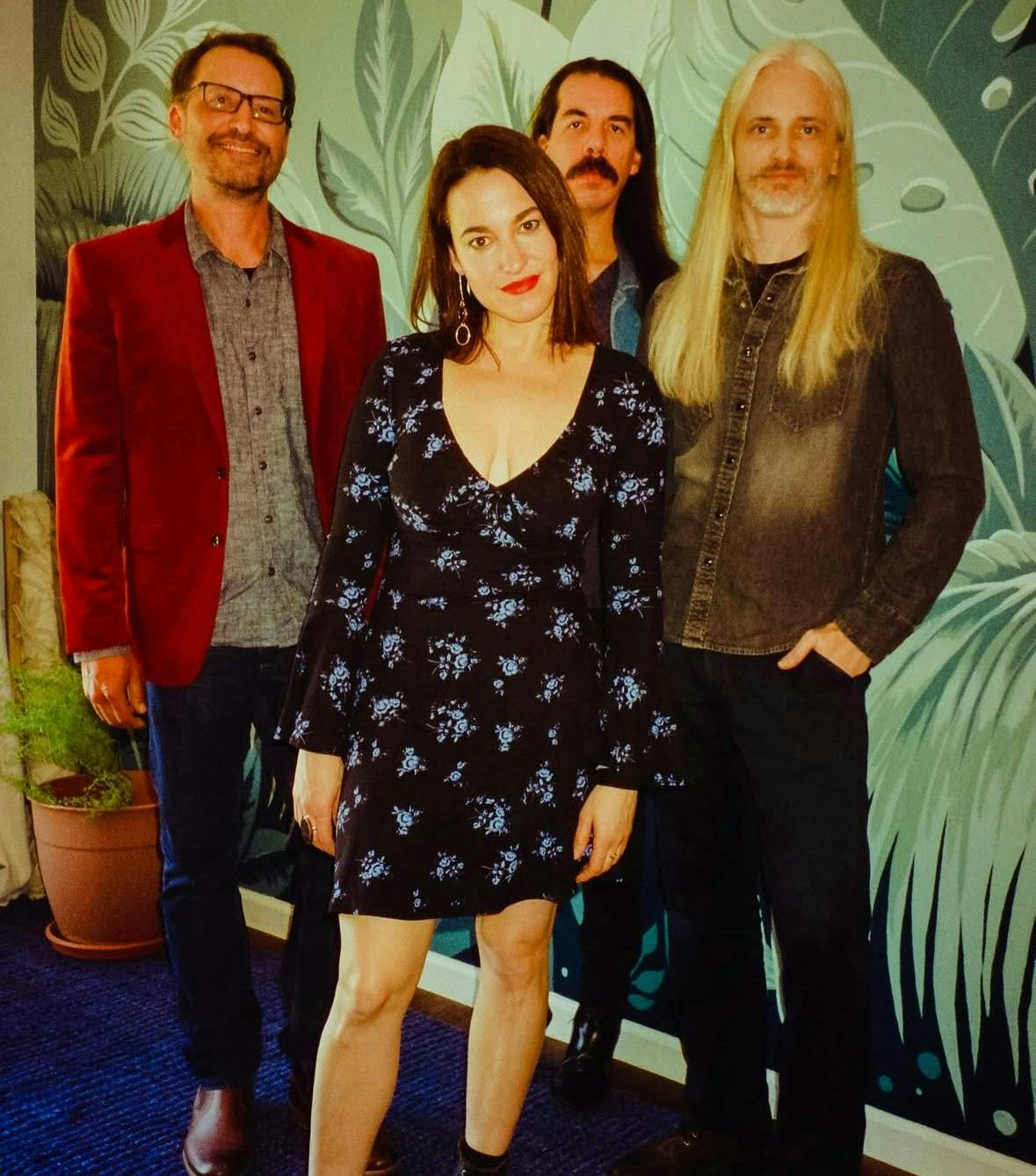 Megafauna w/ Larsen West, Blue Tongue, Nilsa No One