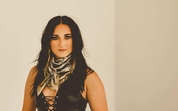 Krislyn Arthurs with special guest Lance Gouge