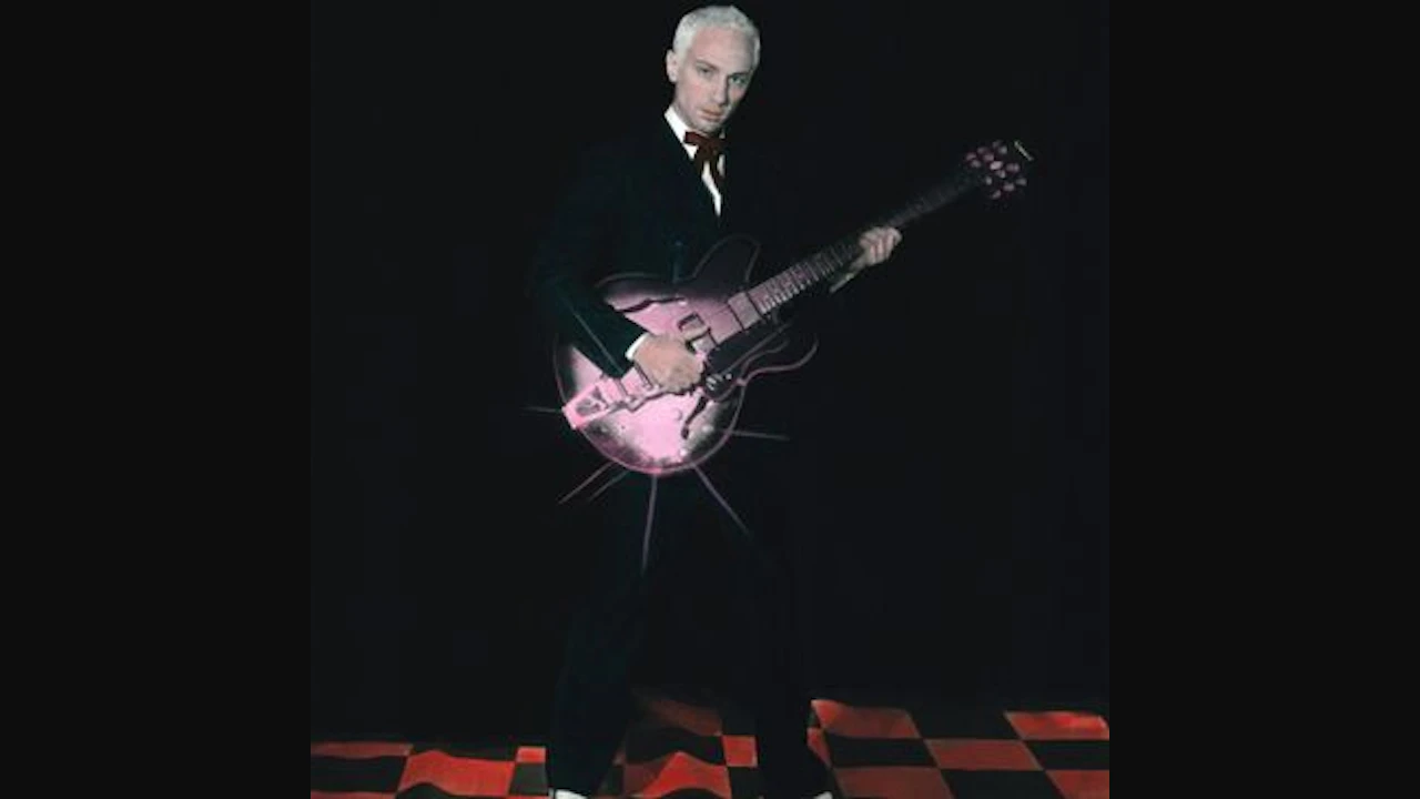 Marlon Magnée (of La Femme)