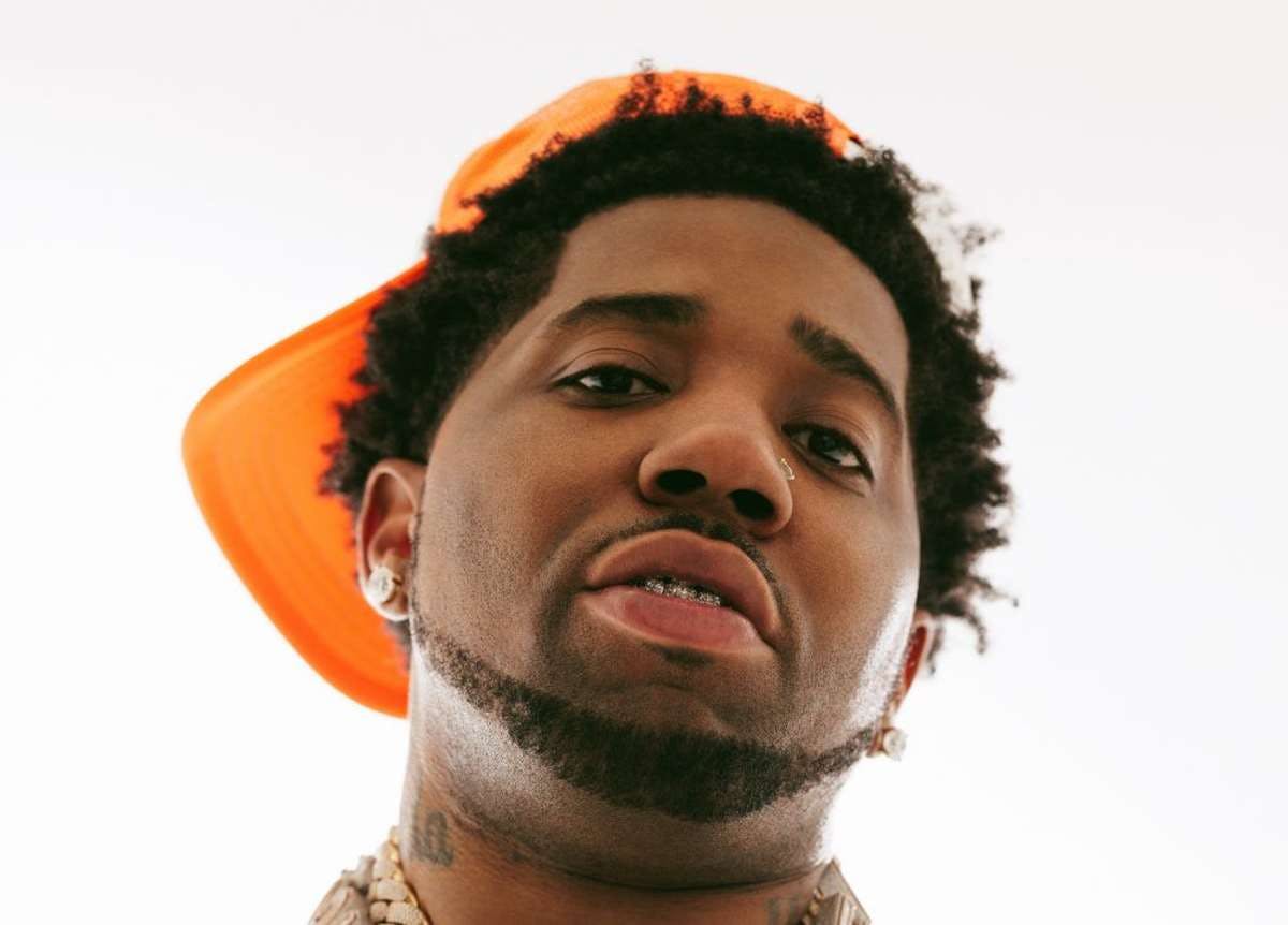 The Rave / Eagles Club