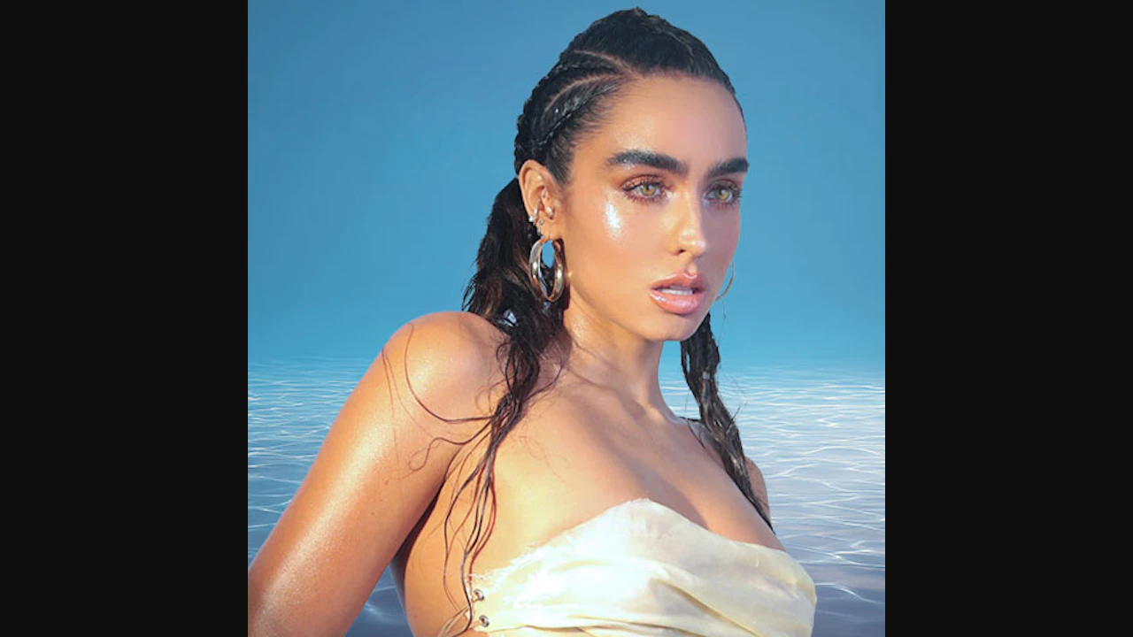 Sommer Ray
