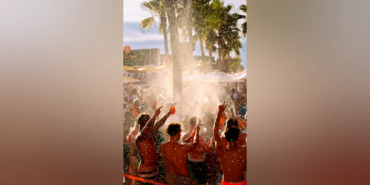 Ibiza Spray