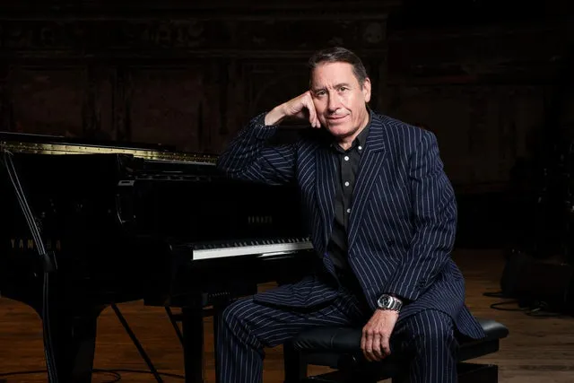 Jools Holland And His Rhythm And Blues Orchestra