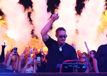 XS Nightclub