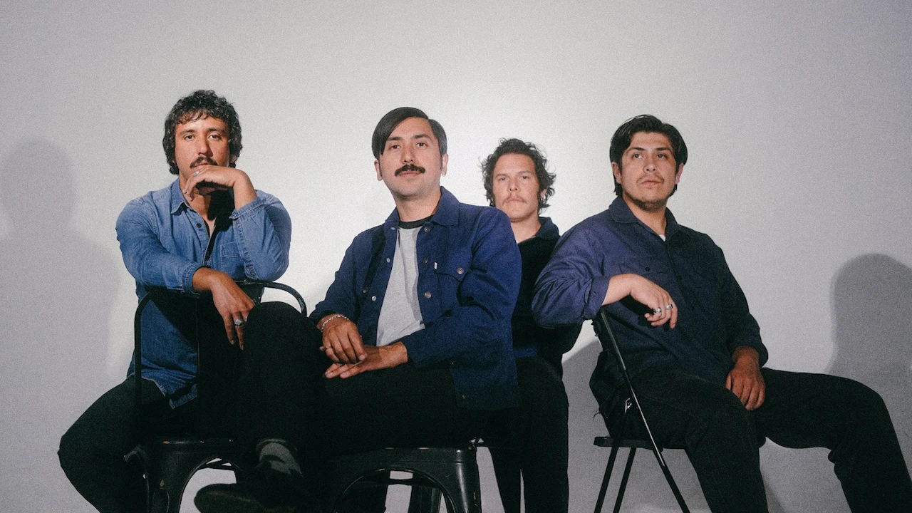 Levitation Room + Gramola
