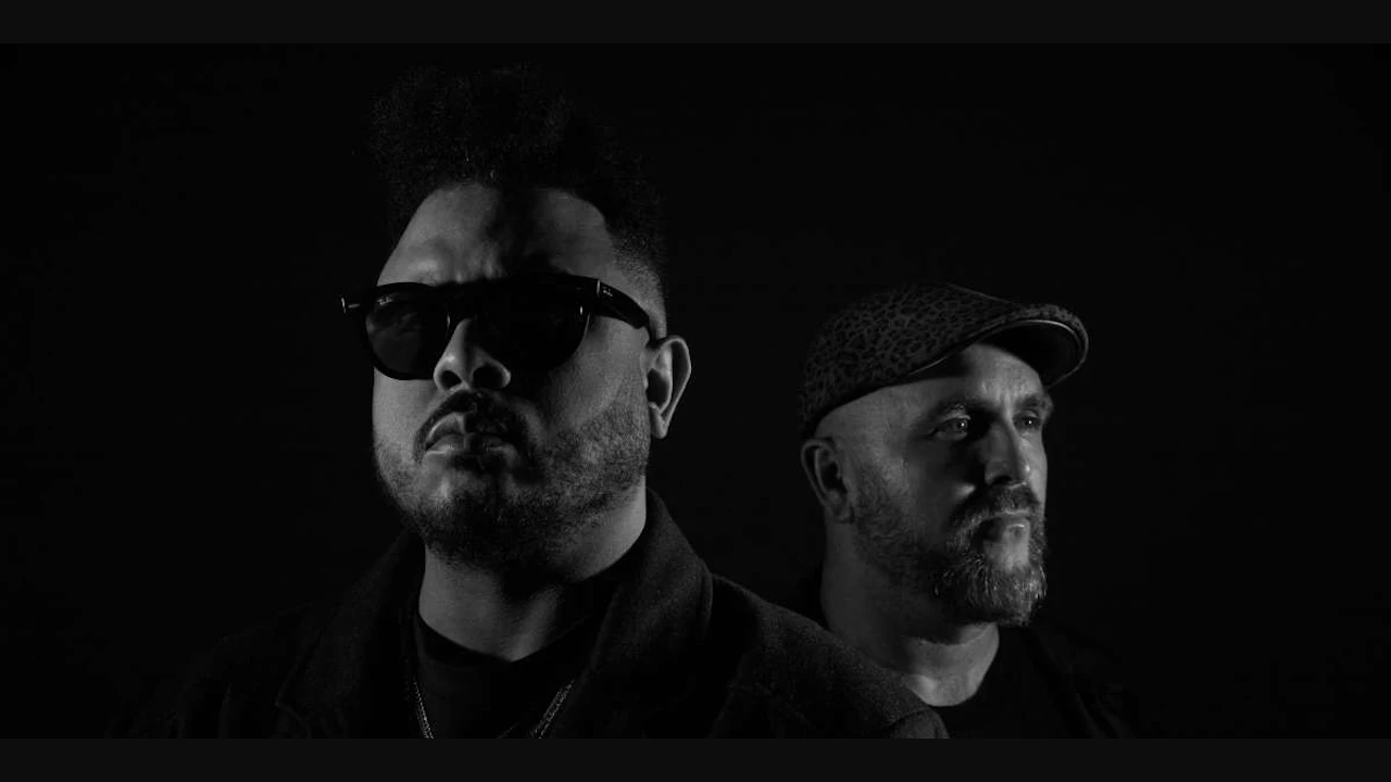 Blu & Exile