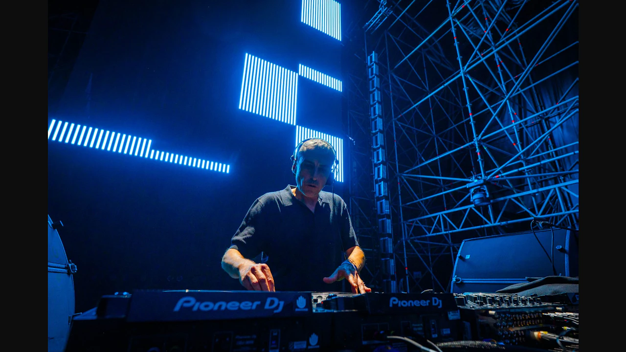 Moog History: Undo + Uroz