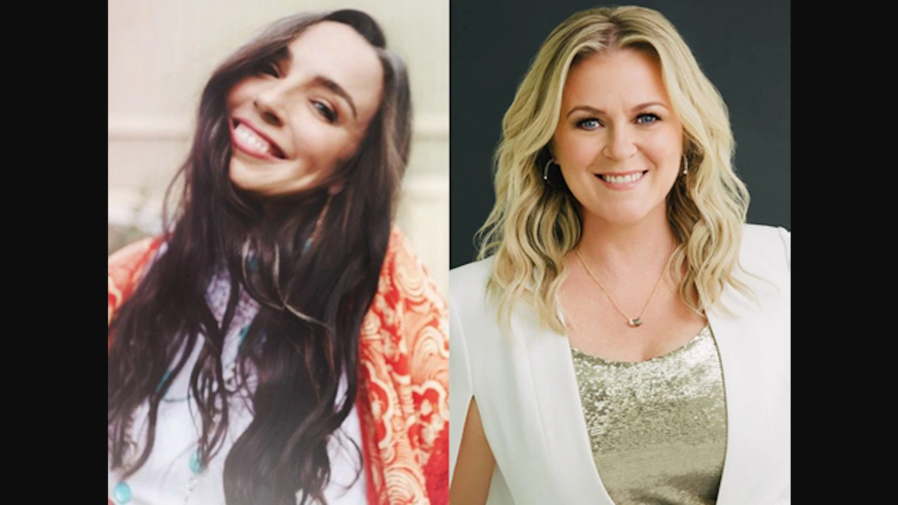 Rebecca Lynn Howard, Carolyn Dawn Johnson