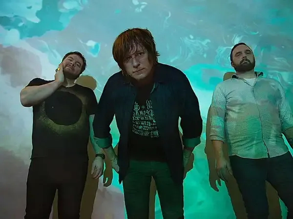 Unwed Sailor, Assertion, High Priors