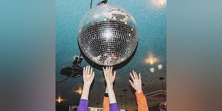 Gimme! Gimme! Gimme! / Nuit Disco
