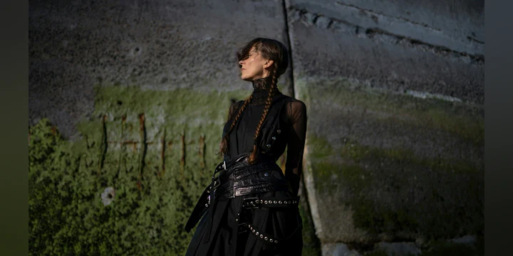 Penelope Trappes w/ Anna Johnson