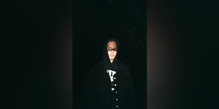 Casket Cassette, Stare Away