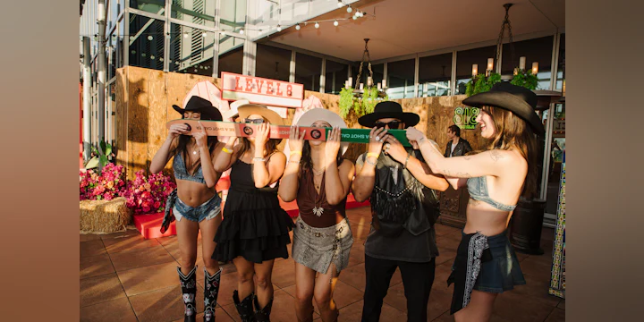 Cinco De Mayo @ Level 8