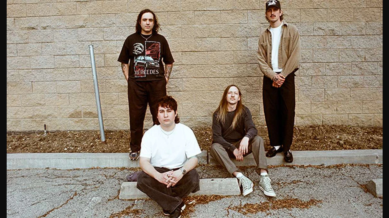 Movements - Happier Now Usa Tour