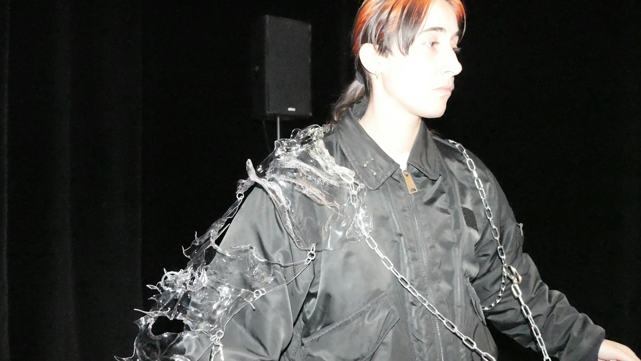 Angelica ARDIOT, La chevaleresse Angel·ey, Crashtest