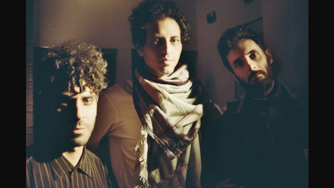 EL KHAT with Special Guests