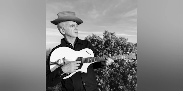 Sean Hayes w/ Etienne de Rocher (Haunted Shed)