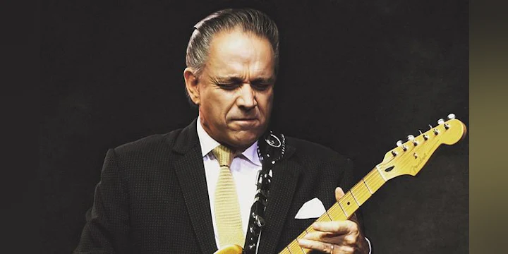Jimmie Vaughan & The Tilt-A-Whirl Band