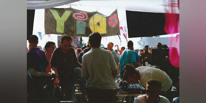 CINECLUB 113: Free Party: A Folk History - ronni