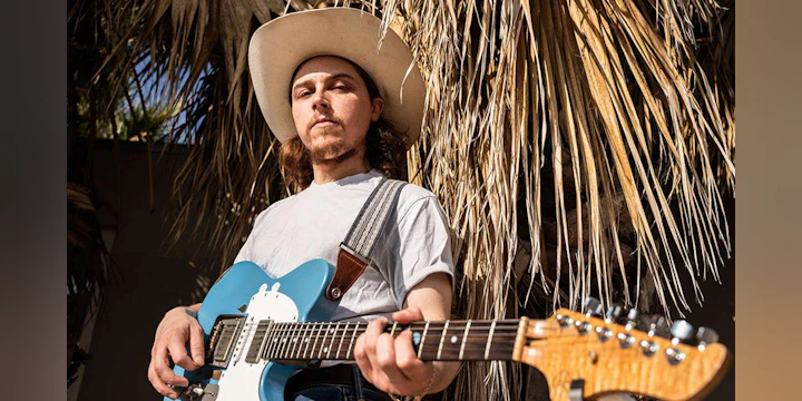 Daniel Donato's Cosmic Country