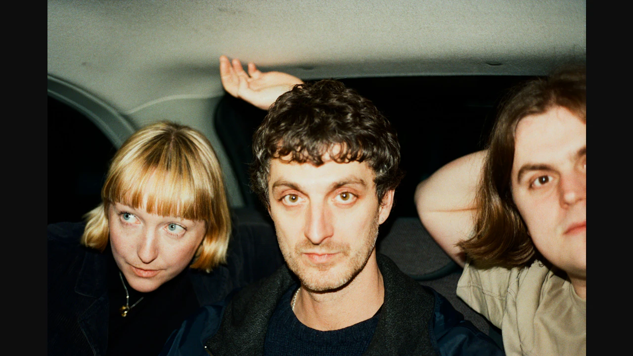 Tara Clerkin Trio I Support: life