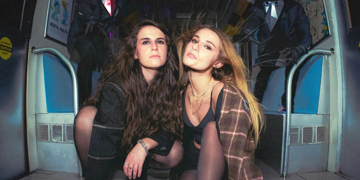 Neoni, Peggy