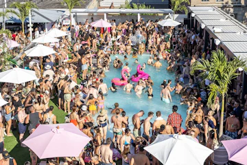 Summer Club