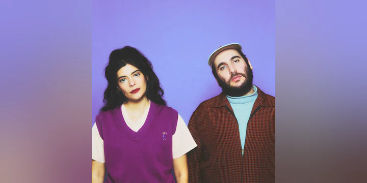 Pearl & The Oysters, Sugar Candy Mountain