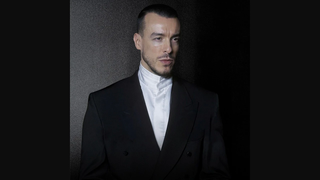 Cem Adrian