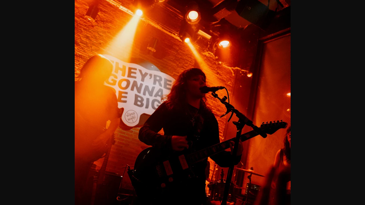 TGBB fest : Rejoincein4K + Burglar + Flowers For The Dead + The Sewing Club + Why Horses? + Sunset Images + Grote Geelstaart
