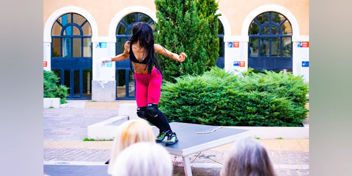Spectacle vivant / CRASHTEST / Nefeli Asteriou, TEAR