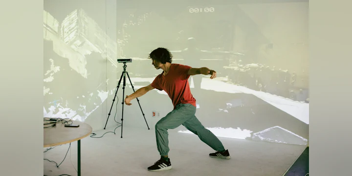 Scénographie immersive et embarquée pour les arts vivants