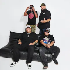 Giovannie And The Hired Guns
