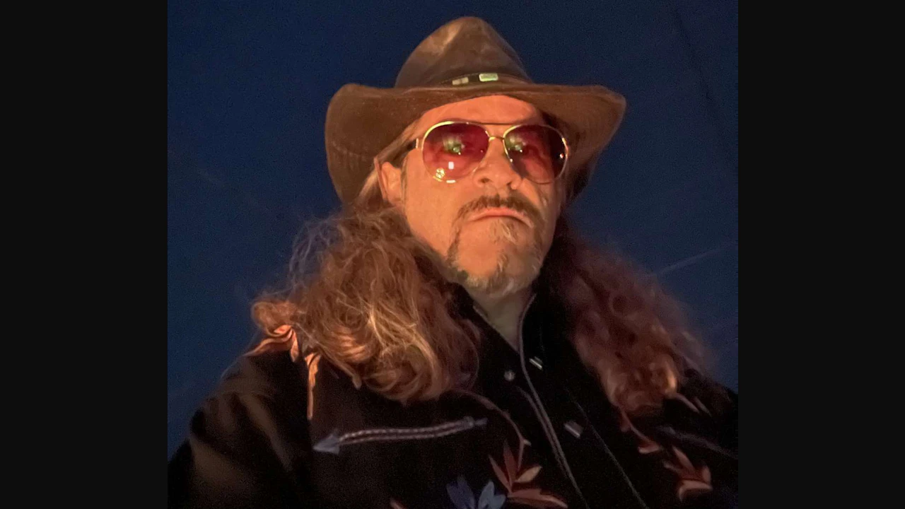 JEFF COTTON's GIN JOINT w/ special guests (No Cover Charge!)