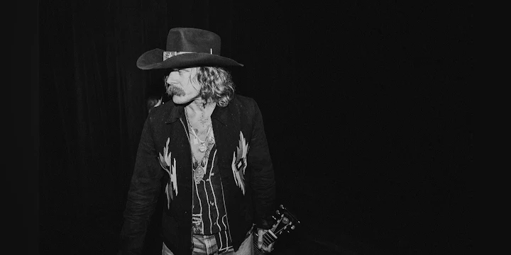 Donavon Frankenreiter + The Band Of Heathens