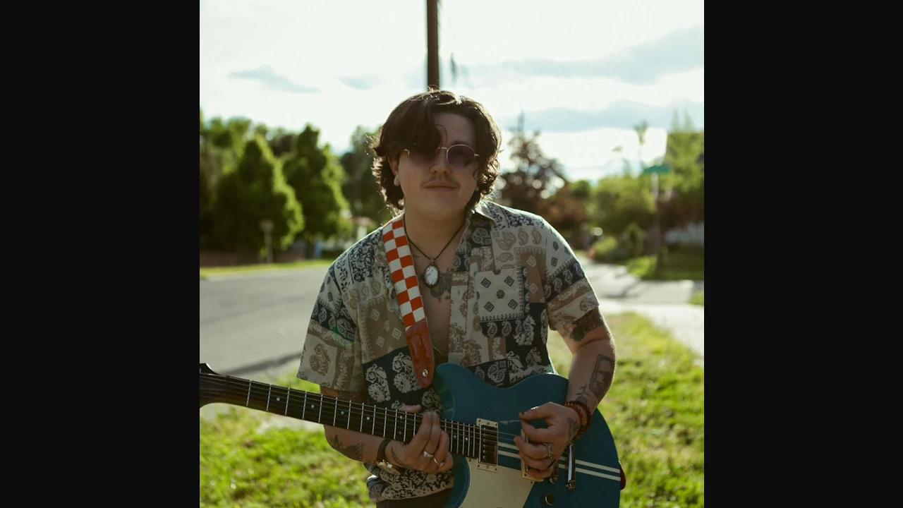 Chase Cavanaugh/Big Signal/divingbell