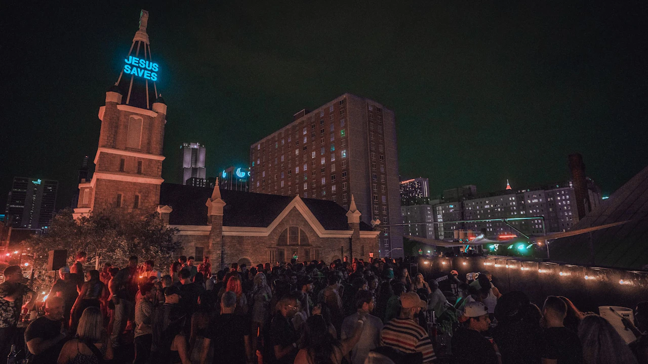 Rooftop Season Closing Party
