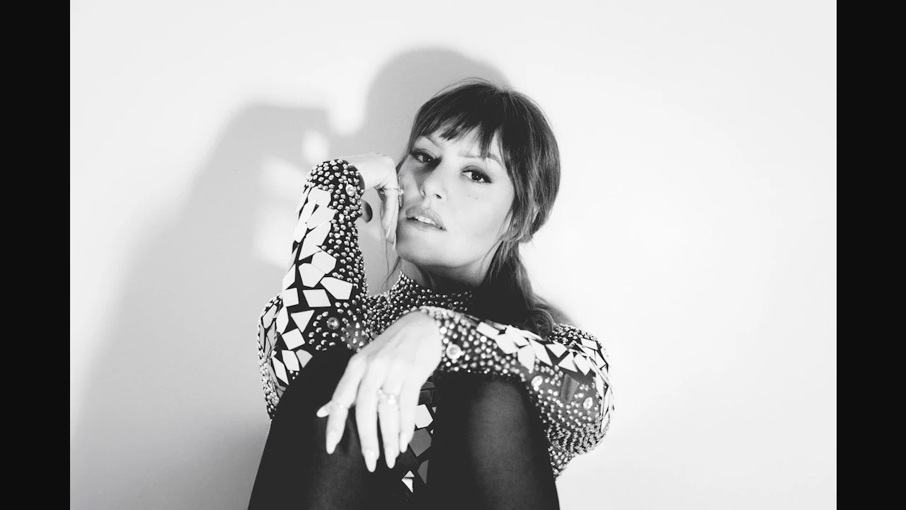 Natalie Williams 'Secret Garden' Live