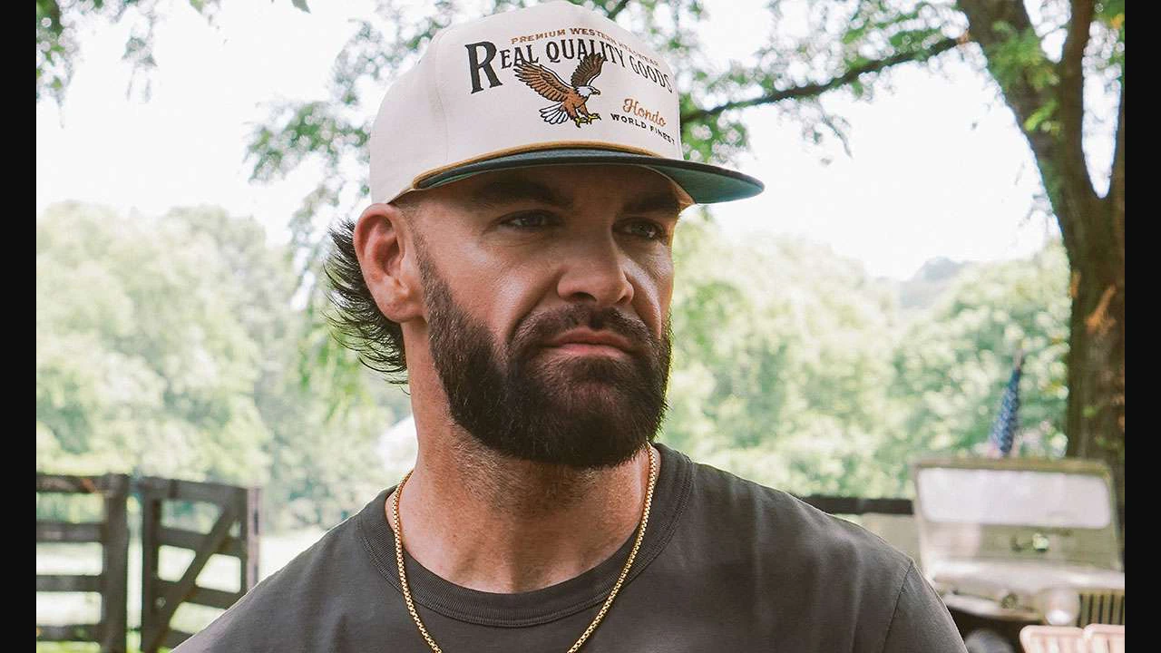 Dylan Scott