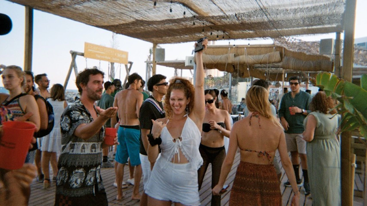Free Open Air Beach Party - Boots & Cats x Re-clubbing