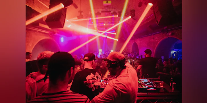 Last Free Tickets + Free Drink: Freshers 2026 – House & Disco All Night Long